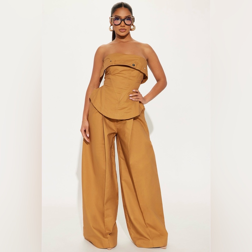 Elegant Tan Women's Jumpsuit